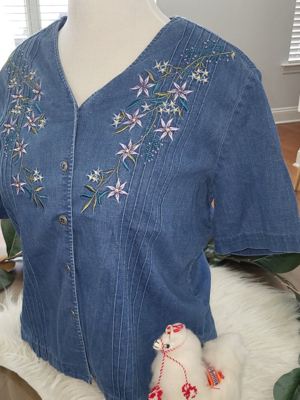 Alfred Dunner Denim Embroidered Floral Blouse Cottagecore Boho Blue Cotton 12